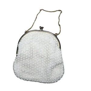 Vintage Beaded White Clamshell Purse Handbag w/ Chain Strap Sequin Detail Small